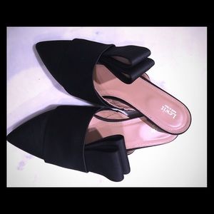 Lewit brand new black mule/slides, size US 8